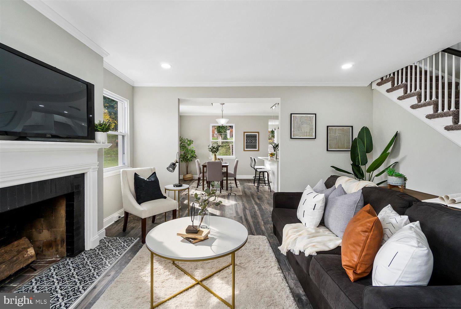 ORIGINAL NORTHWOOD - Residential