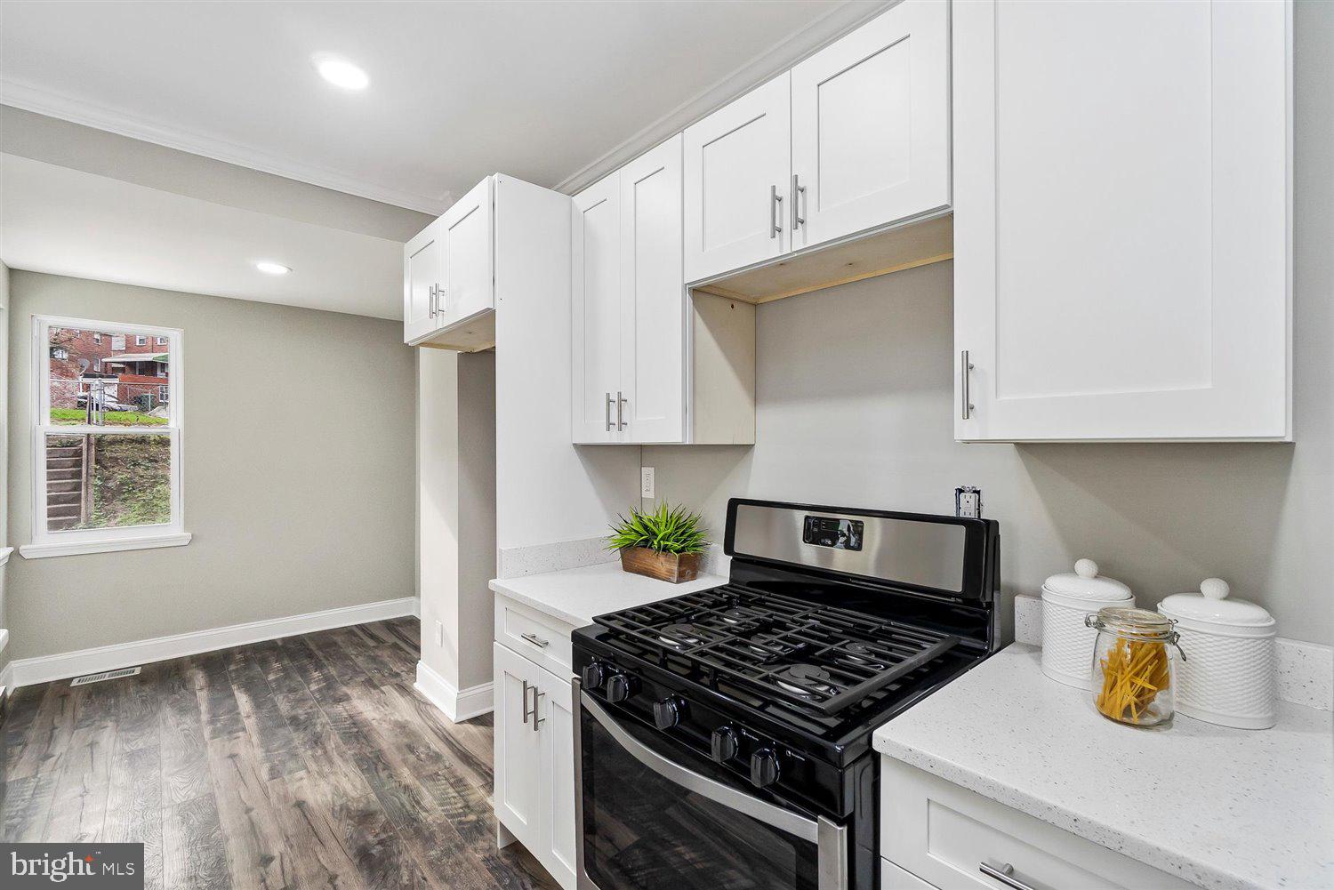 ORIGINAL NORTHWOOD - Residential