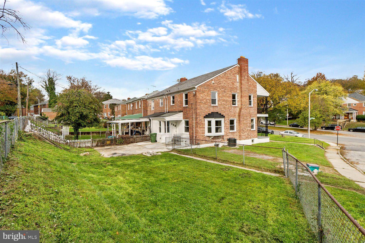 ORIGINAL NORTHWOOD - Residential