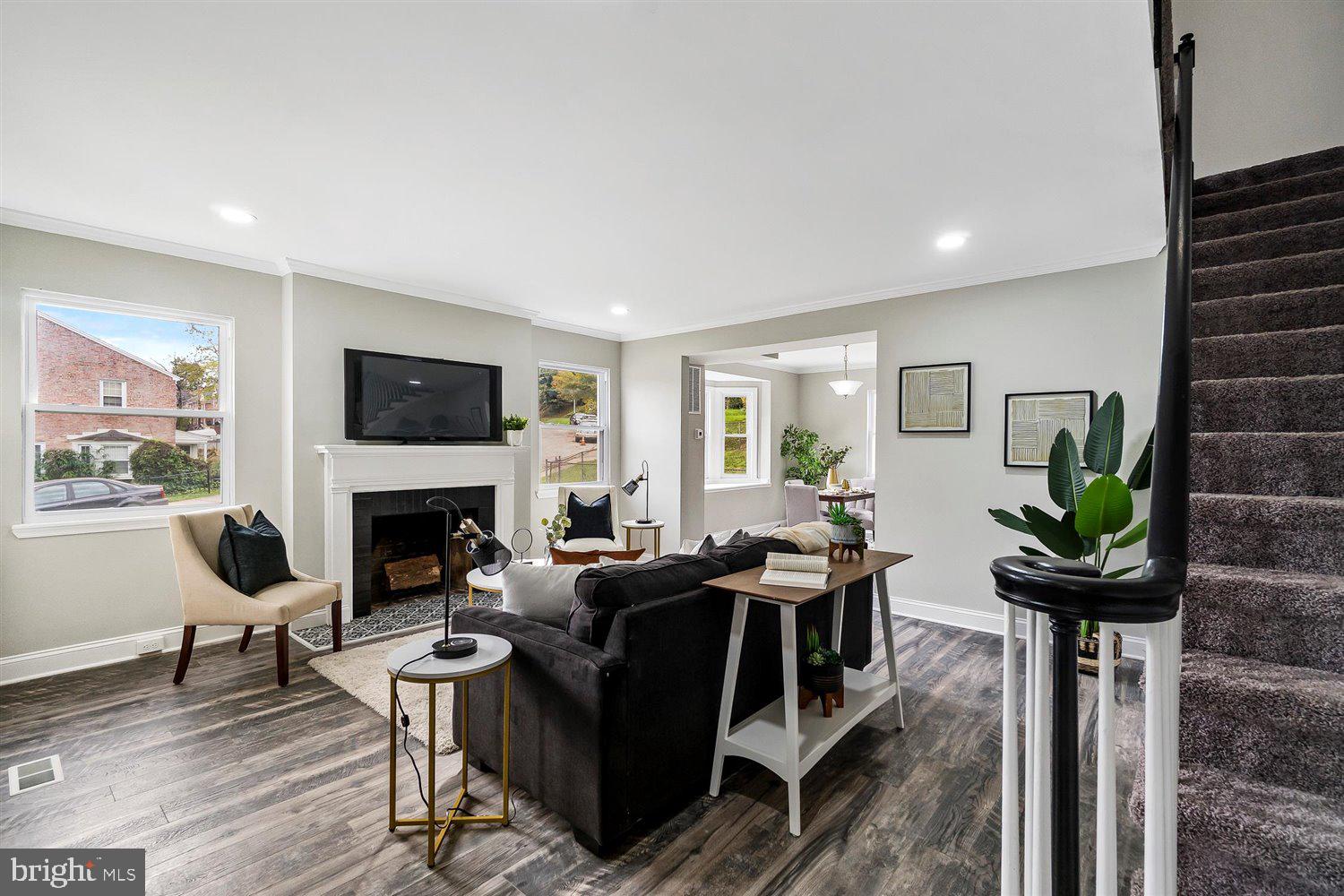 ORIGINAL NORTHWOOD - Residential