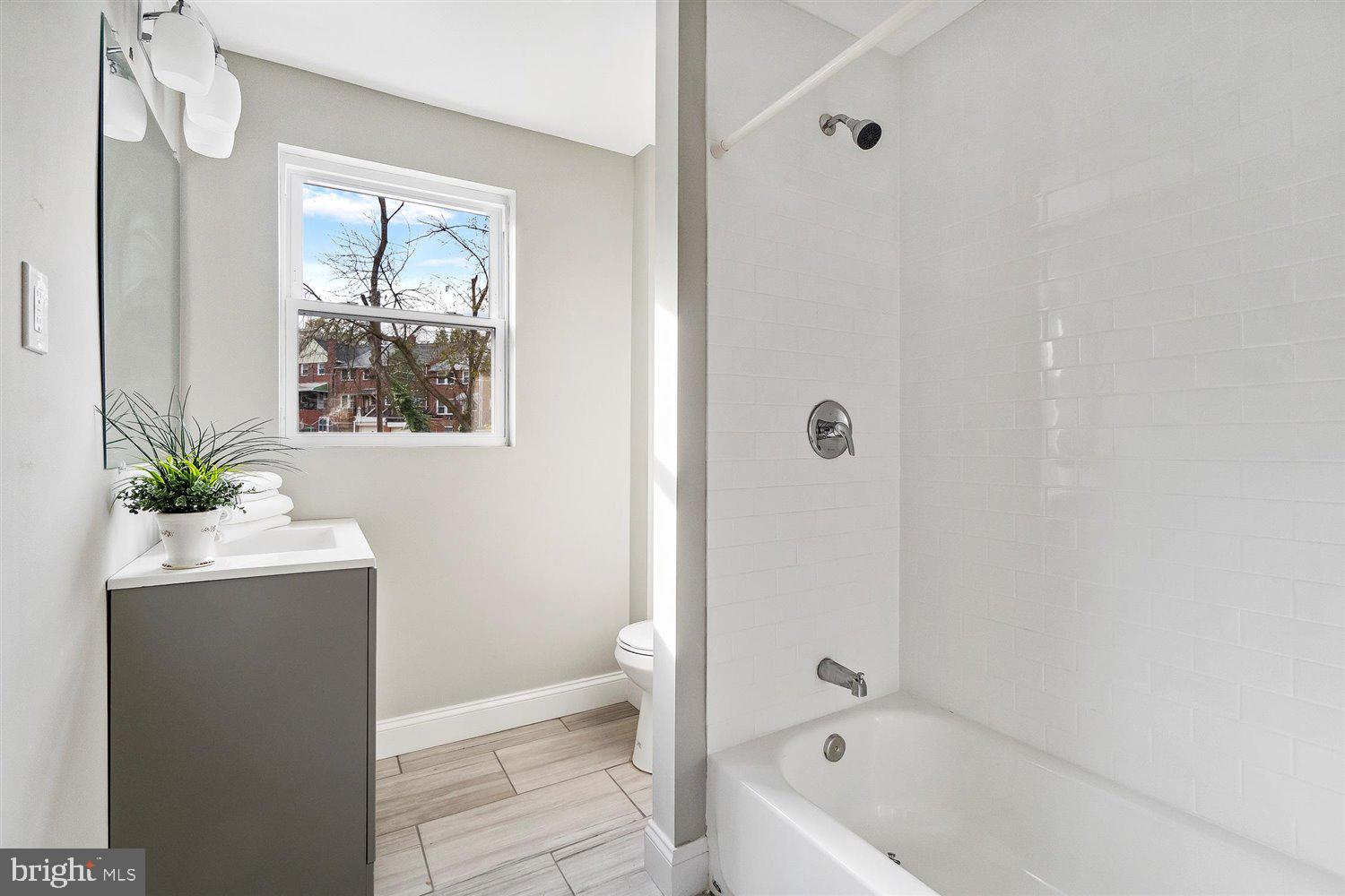 ORIGINAL NORTHWOOD - Residential