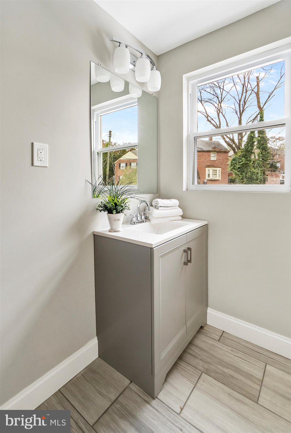 ORIGINAL NORTHWOOD - Residential