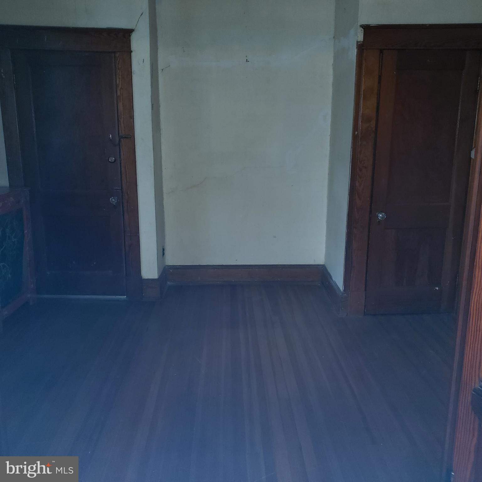 BEVERLY HILLS - Residential Income