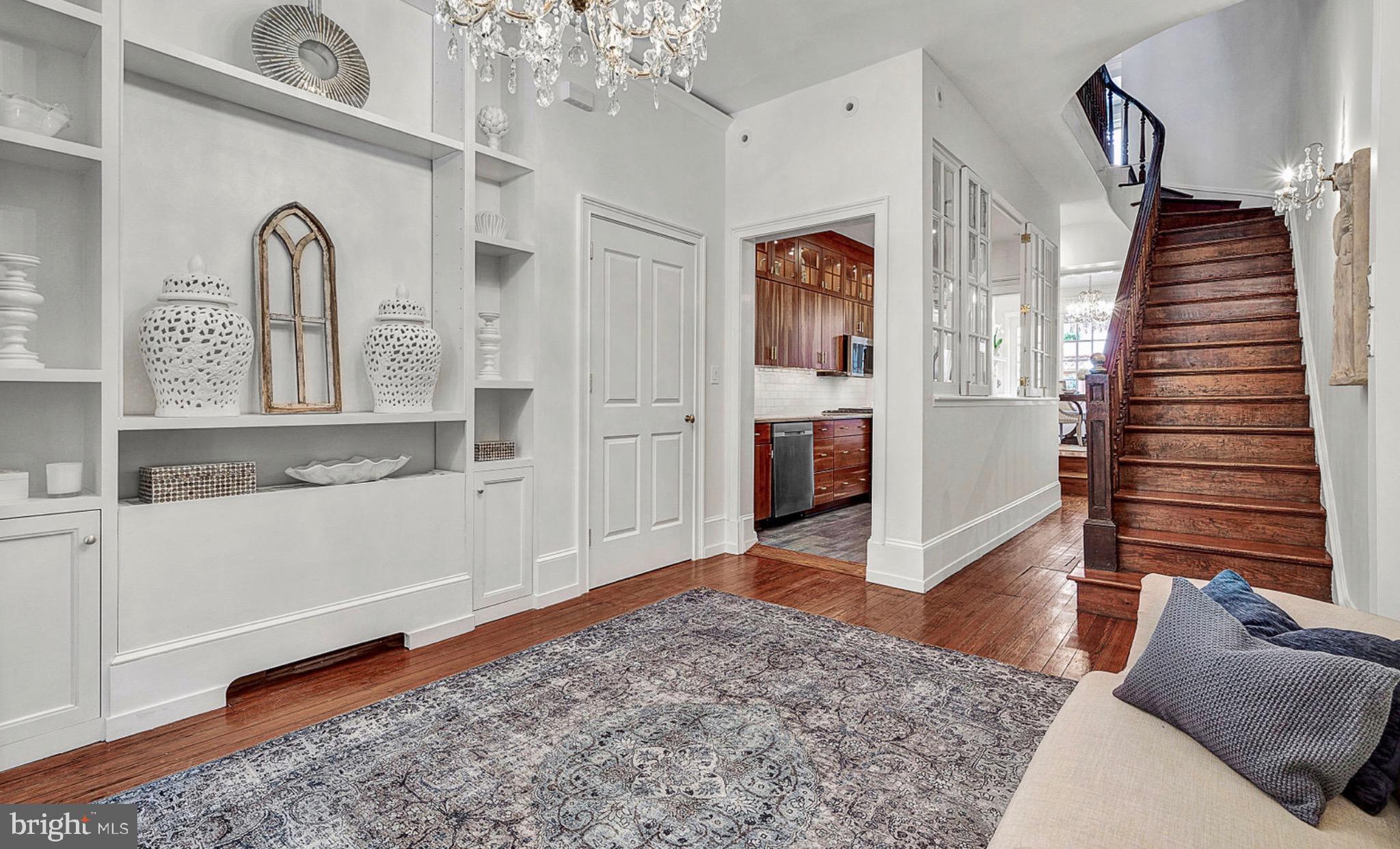 RITTENHOUSE SQUARE - Residential