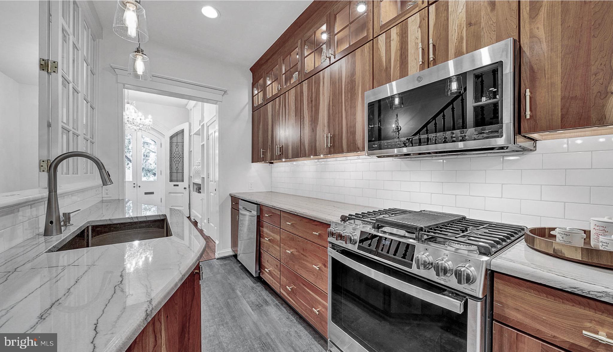 RITTENHOUSE SQUARE - Residential