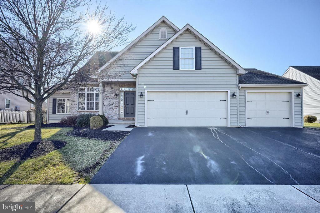 Photo of 457 ZACHARY DR, MANHEIM, PA 17545 (MLS # PALA2030050)