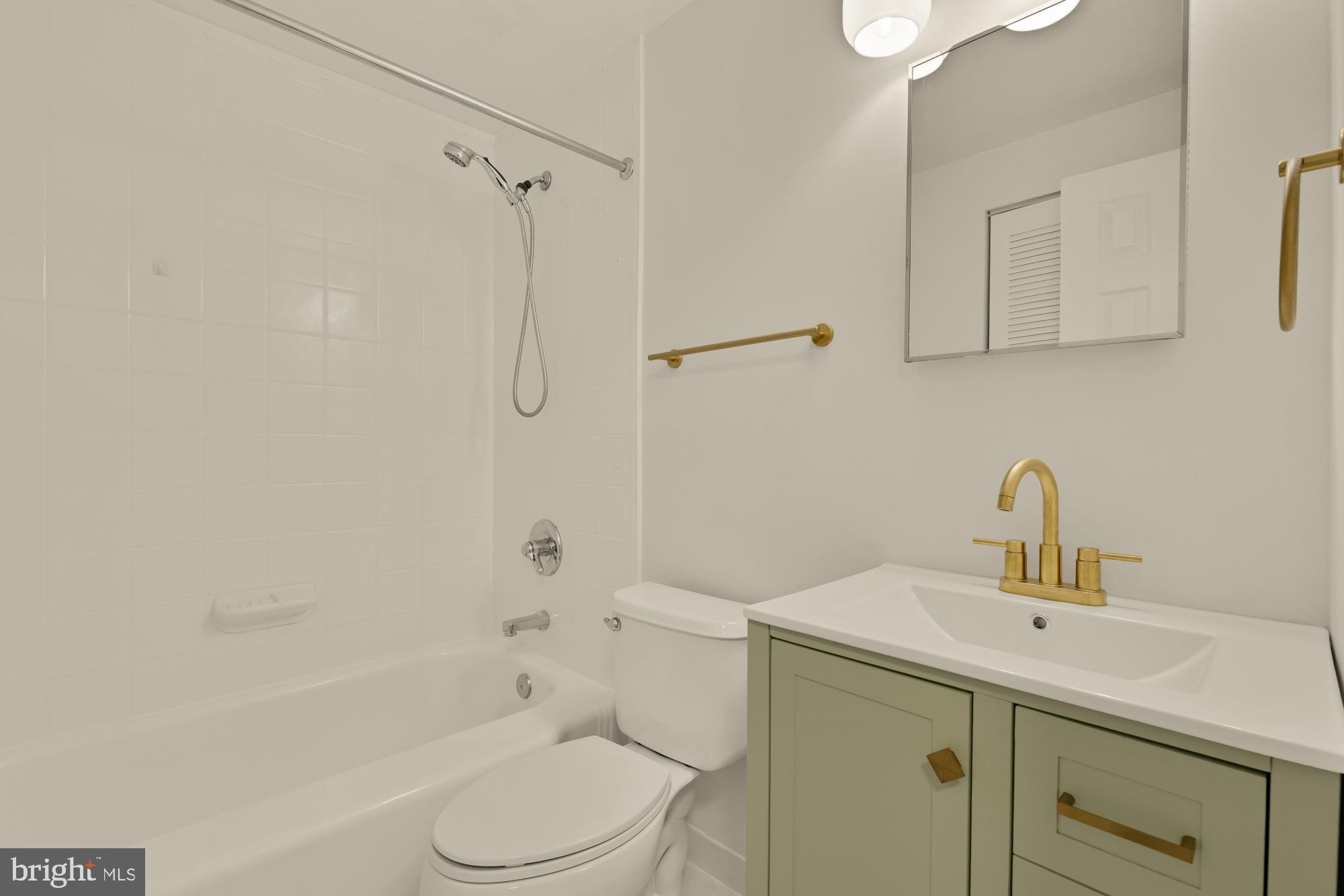 THOMAS CHOICE WEST - Residential