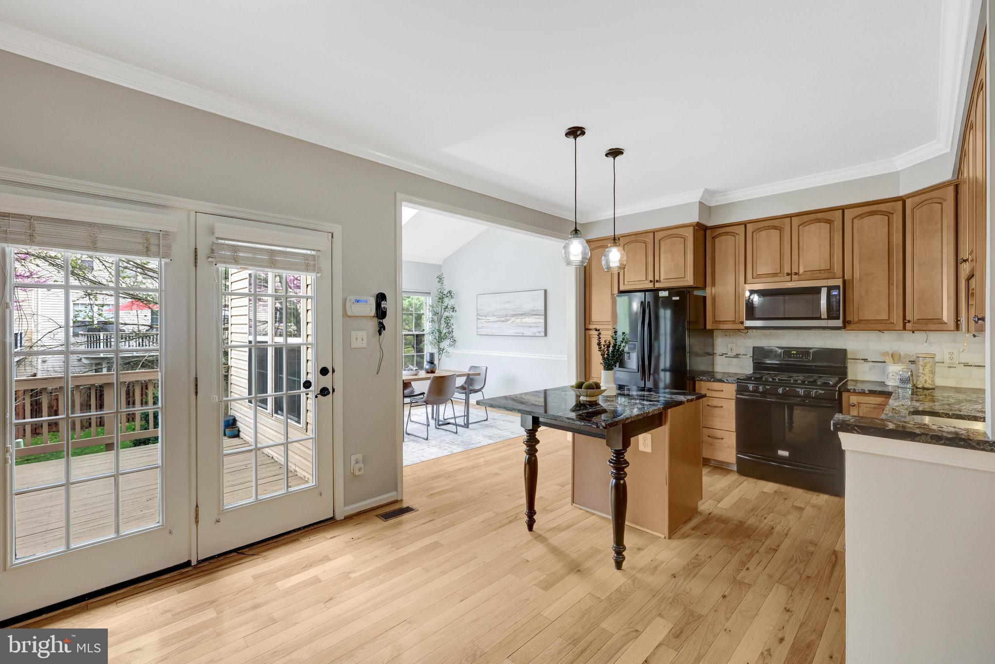 ASHBURN FARM - Residential