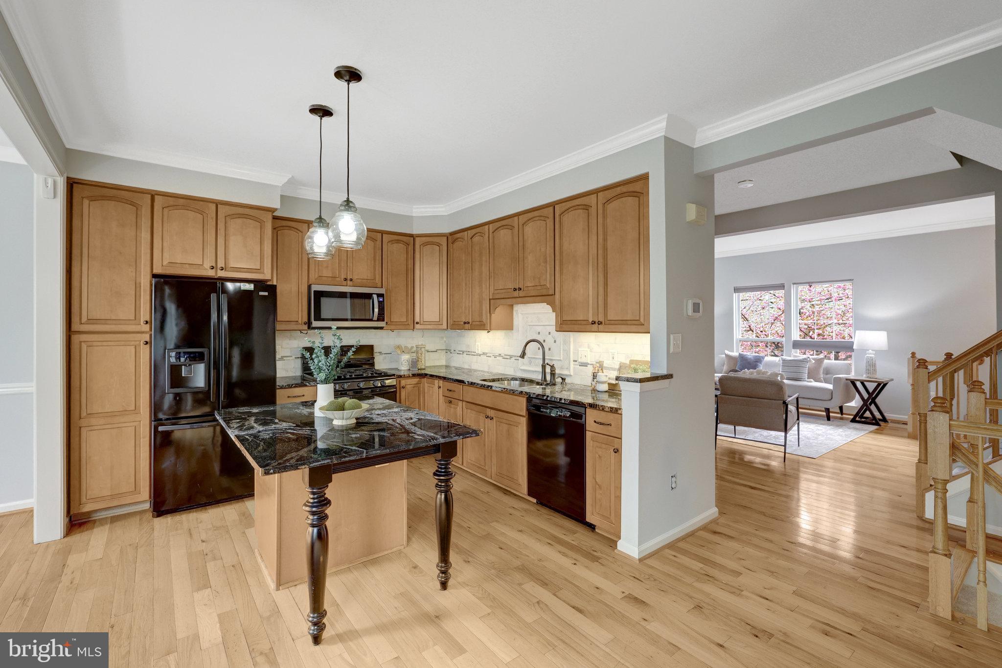 ASHBURN FARM - Residential