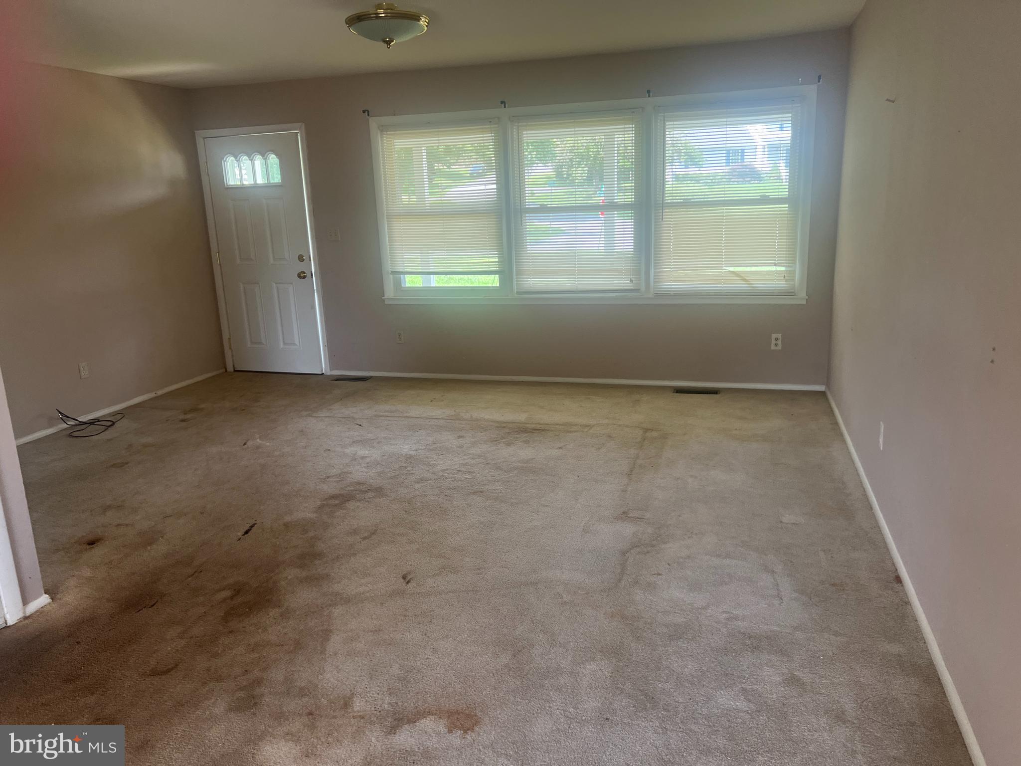 POINT OF ROCKS ESTATES - Residential