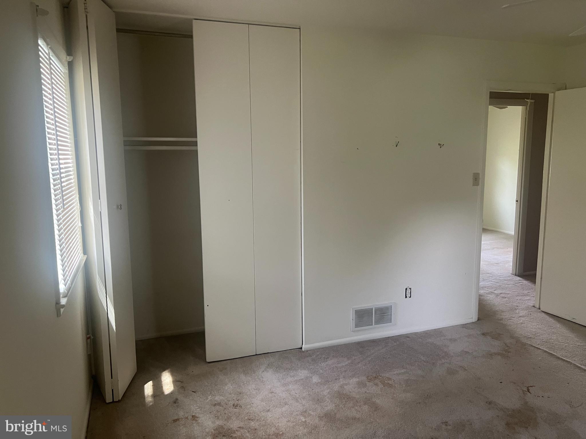 POINT OF ROCKS ESTATES - Residential