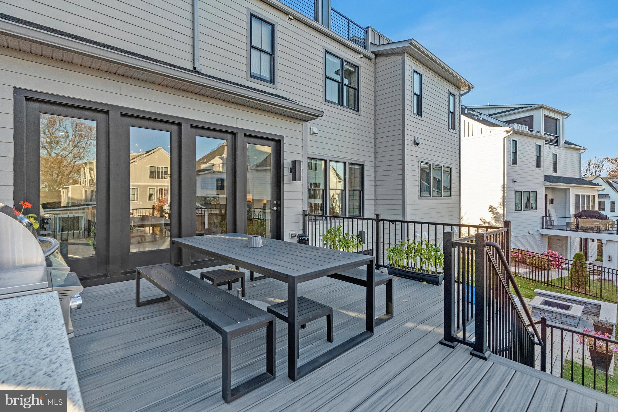 RETREAT AT MCLEAN AND MEHR FARM - Residential