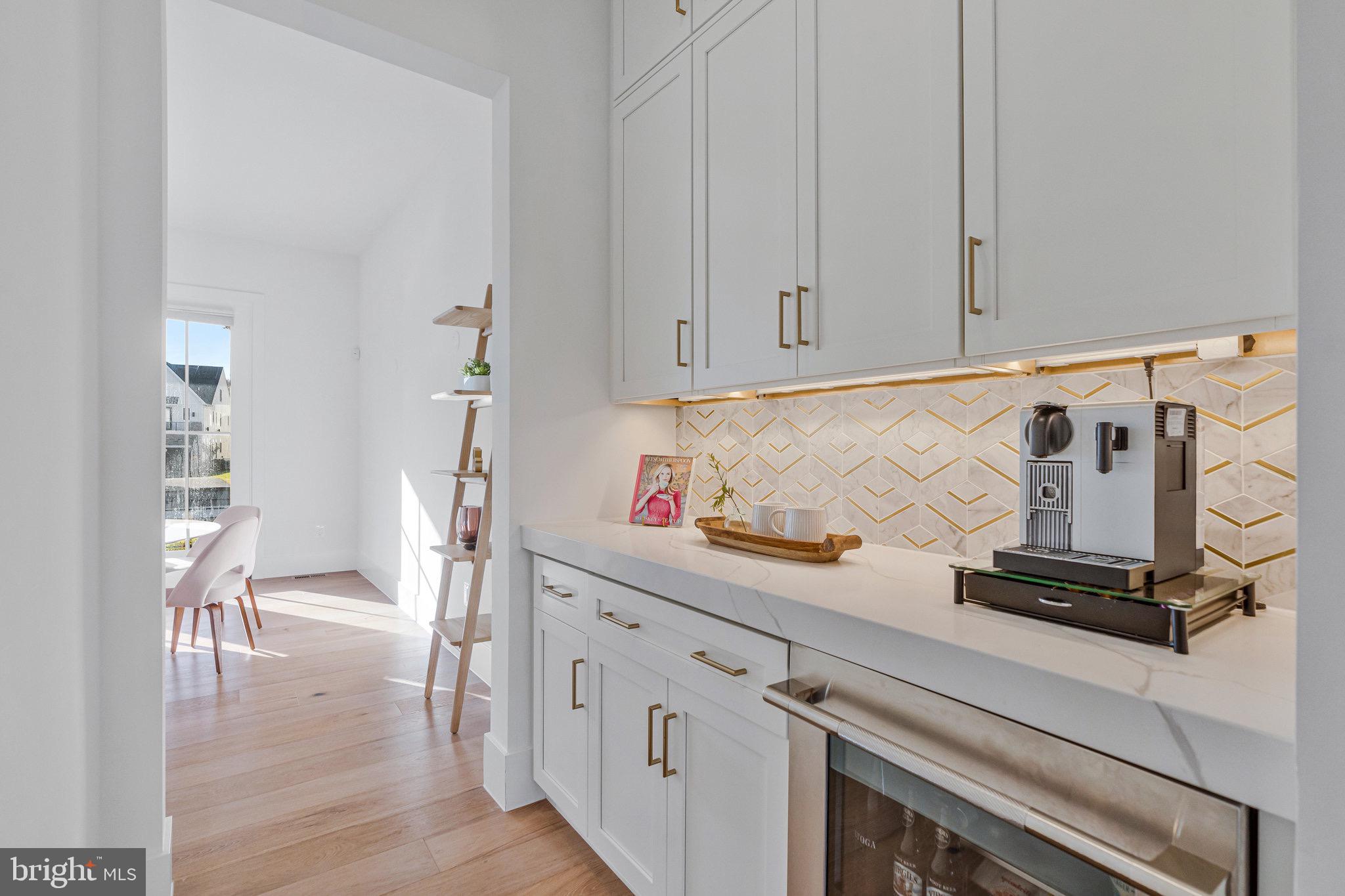 RETREAT AT MCLEAN AND MEHR FARM - Residential