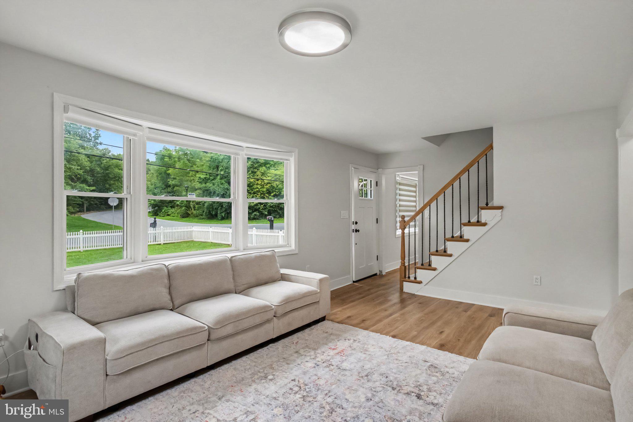 35 MEADOW LANE