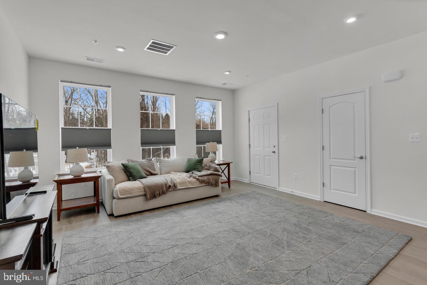 4435 POTTS COURT 593