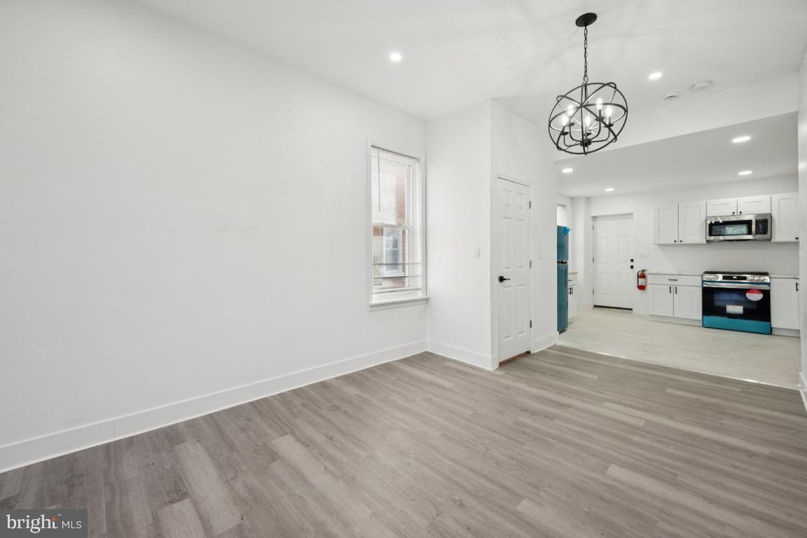 718 SPRUCE STREET