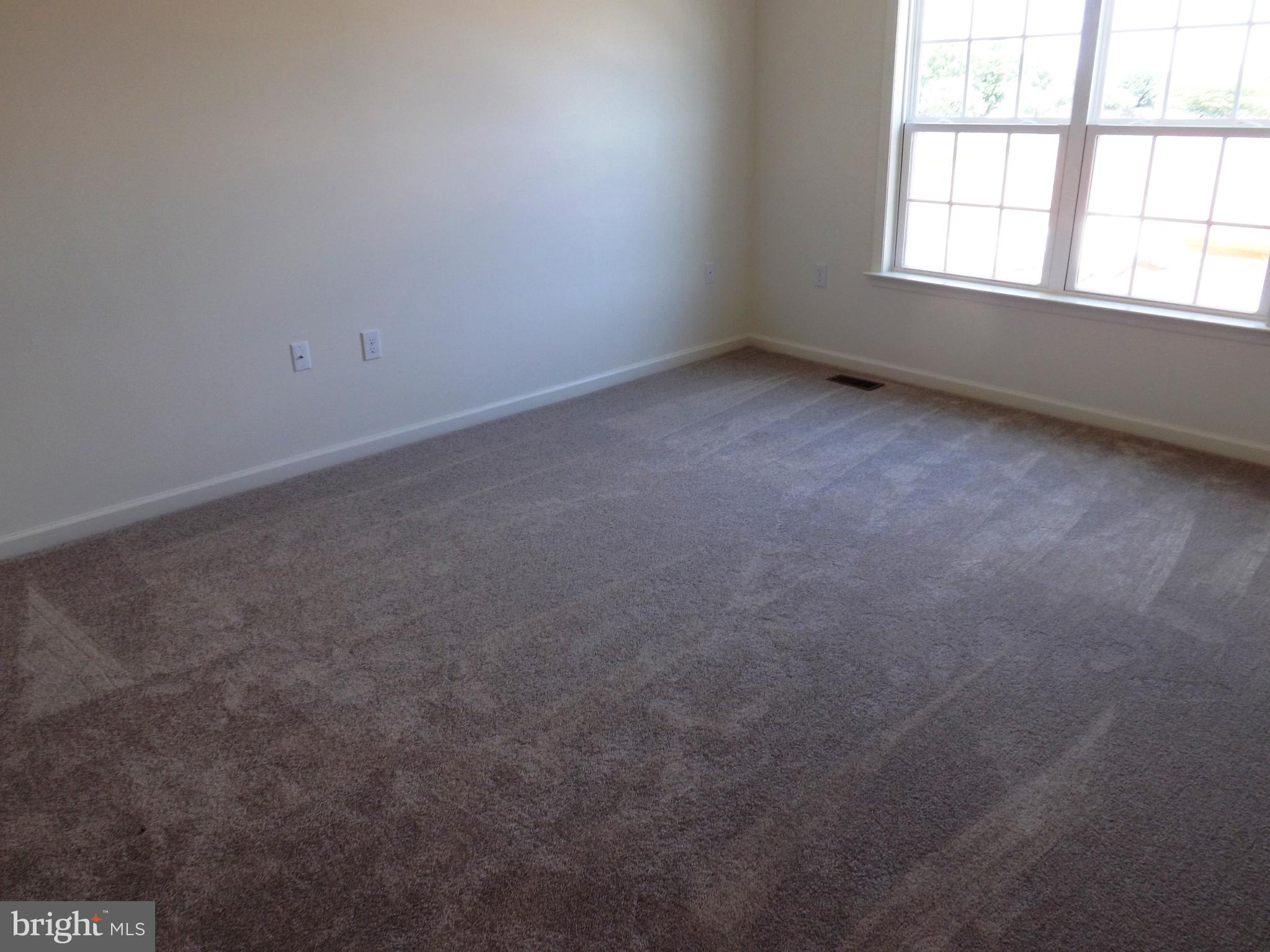 SPRING MILLS - Residential Lease