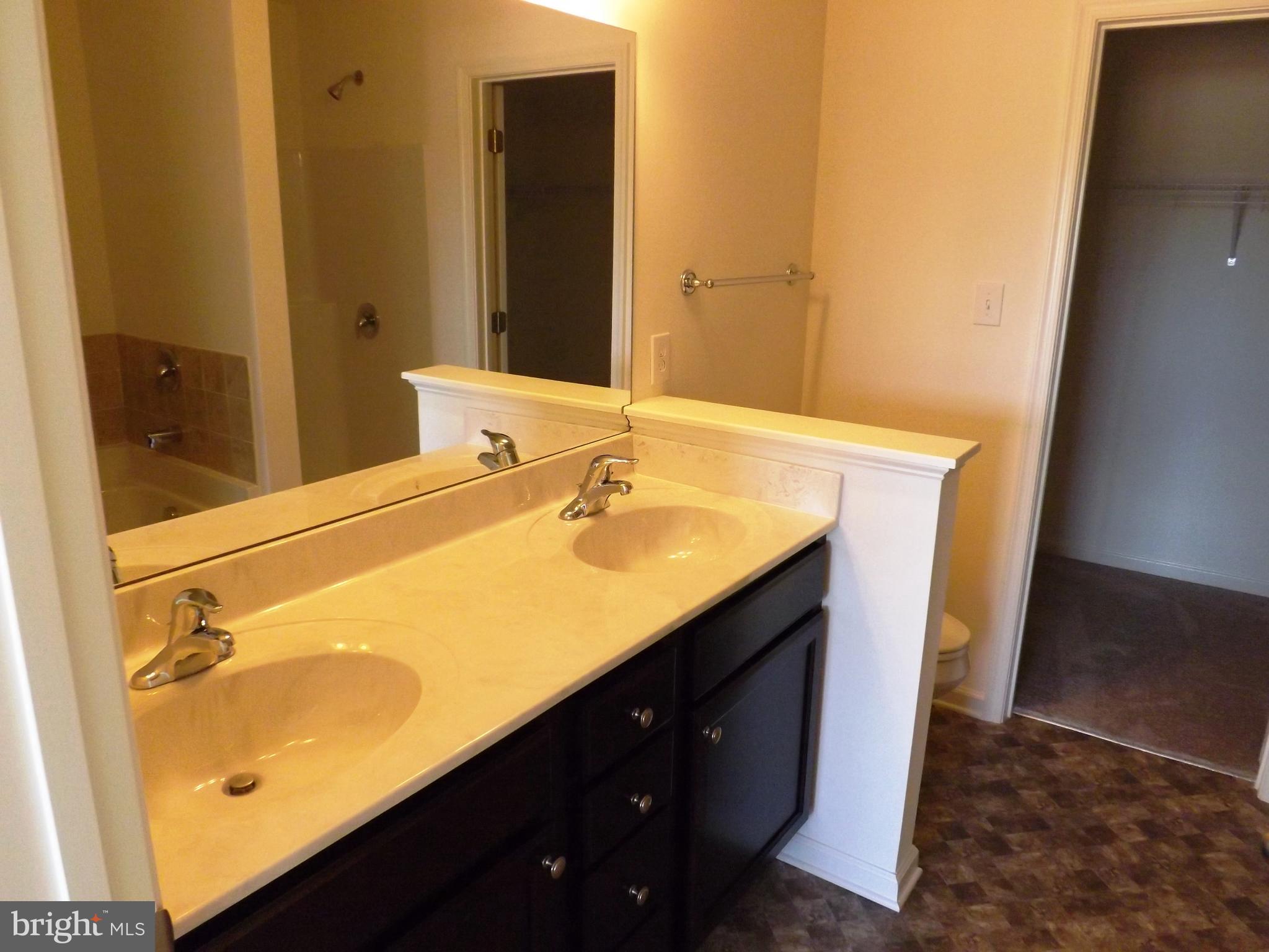 SPRING MILLS - Residential Lease