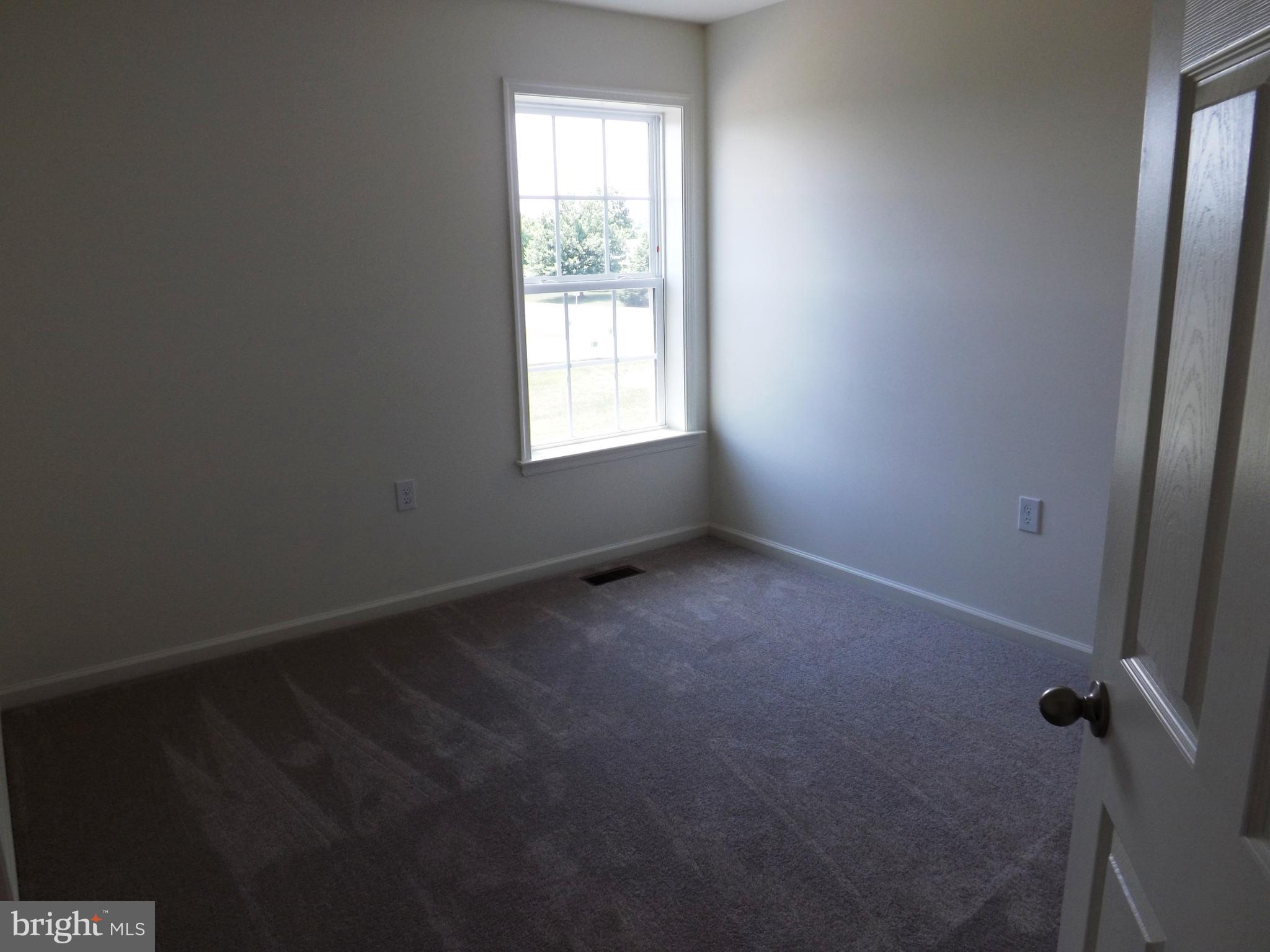 SPRING MILLS - Residential Lease