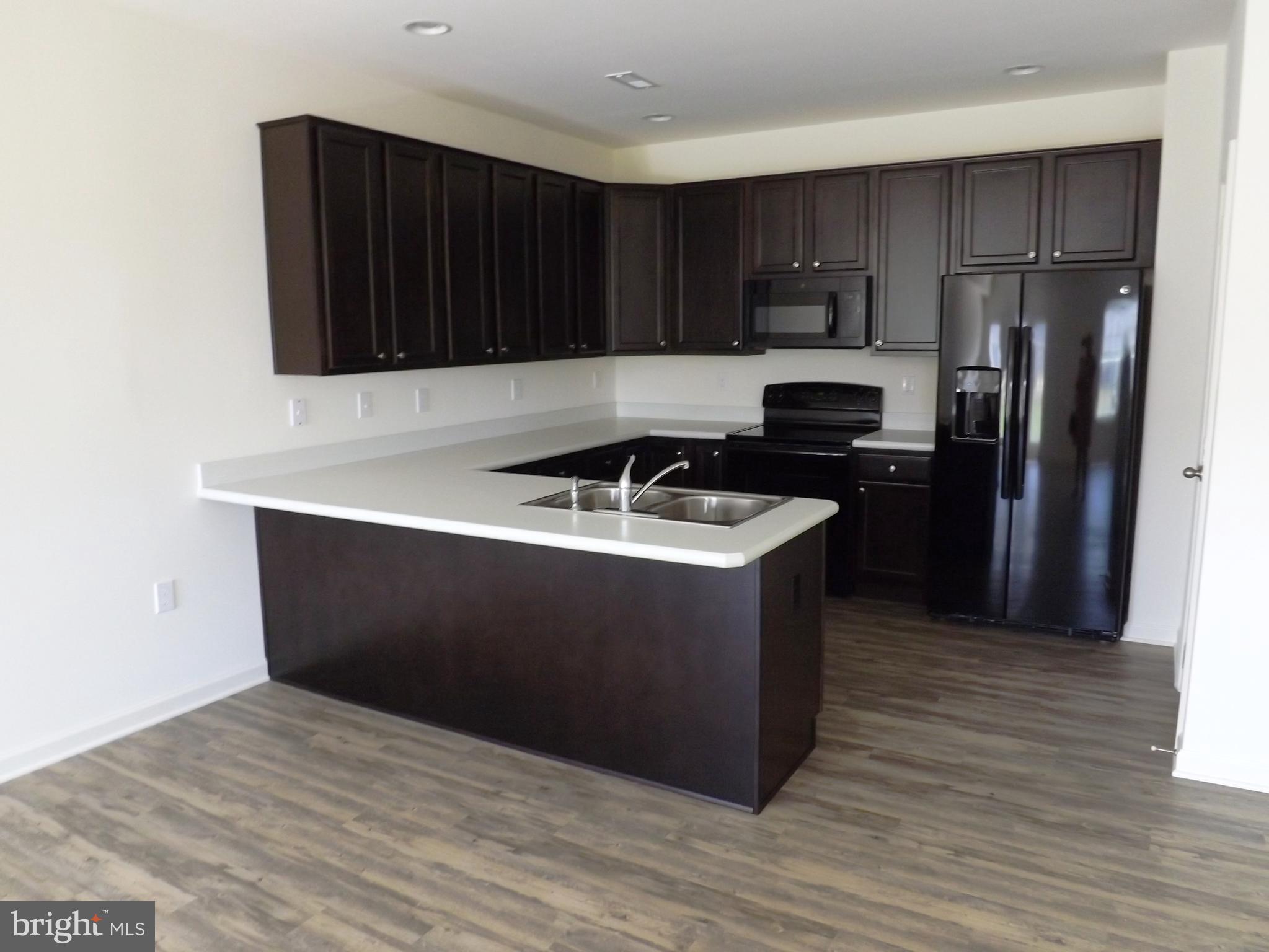 SPRING MILLS - Residential Lease