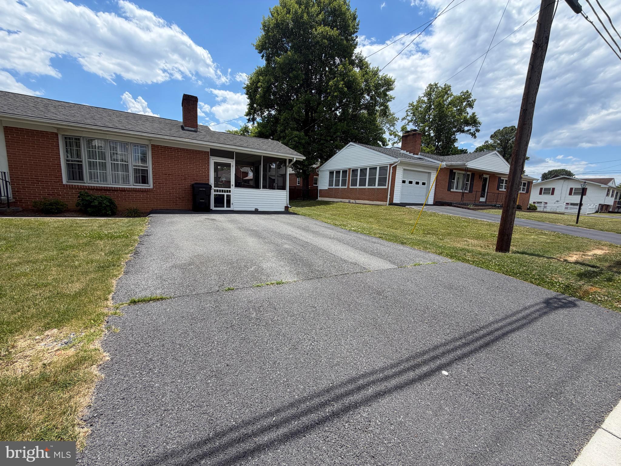 302 WENTWORTH DRIVE