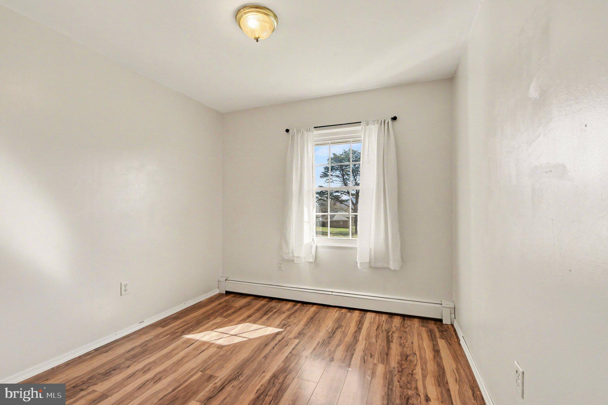 SUNSHINE HILLS - Residential