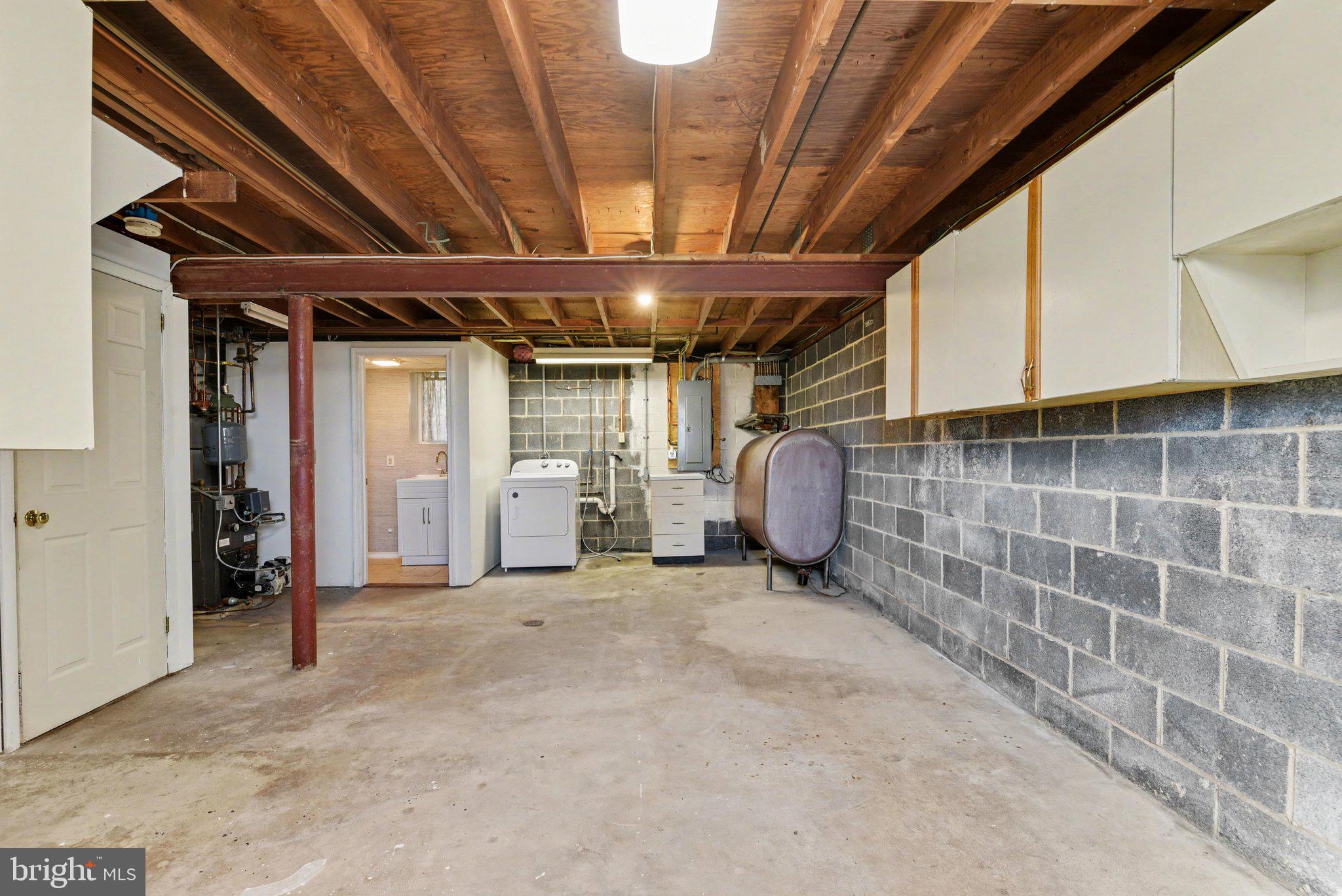 SUNSHINE HILLS - Residential