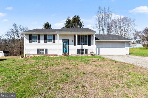 40 JEFFERSON STREET DUNCANNON PA 17020