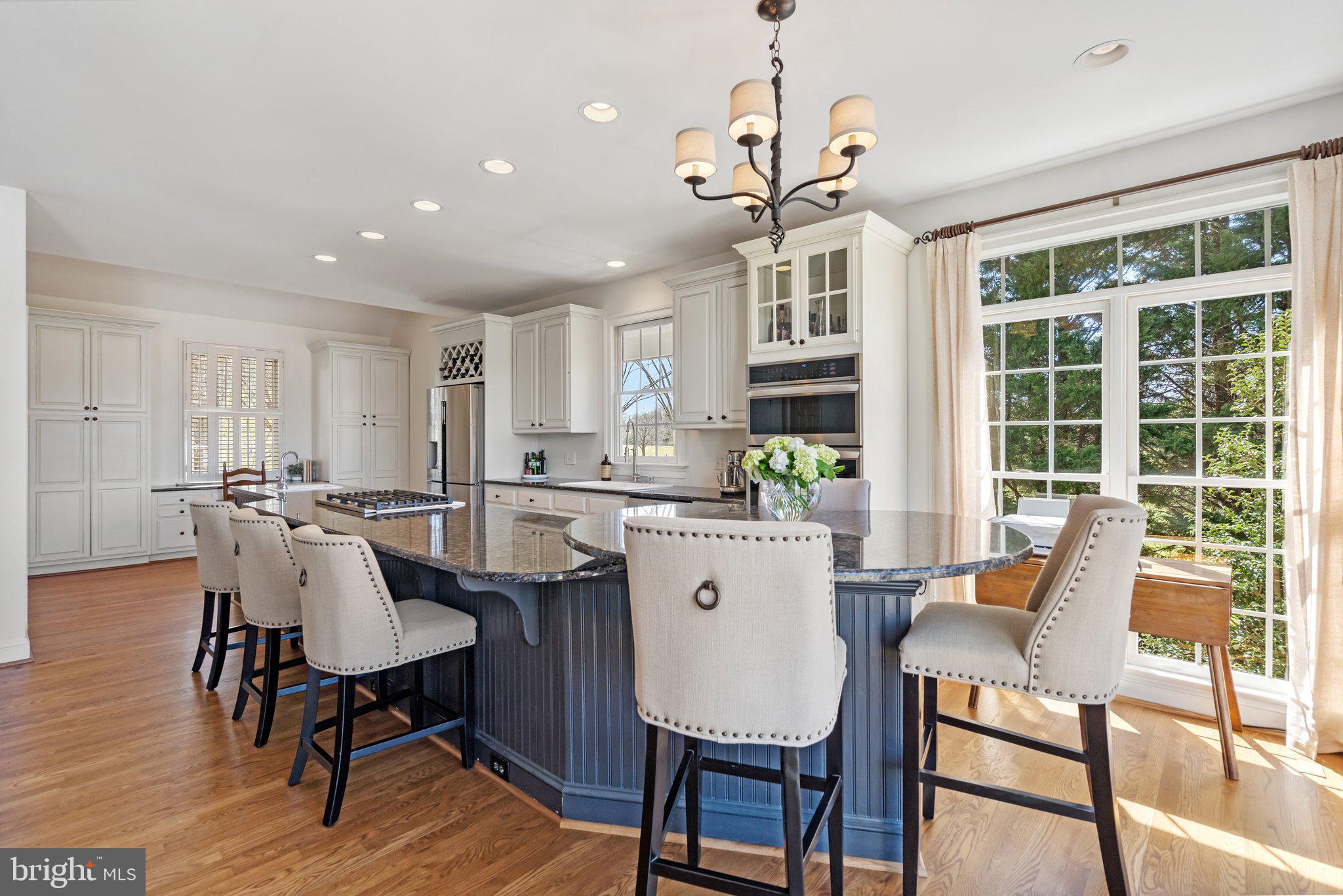 CLAIRMONT MANOR - Residential