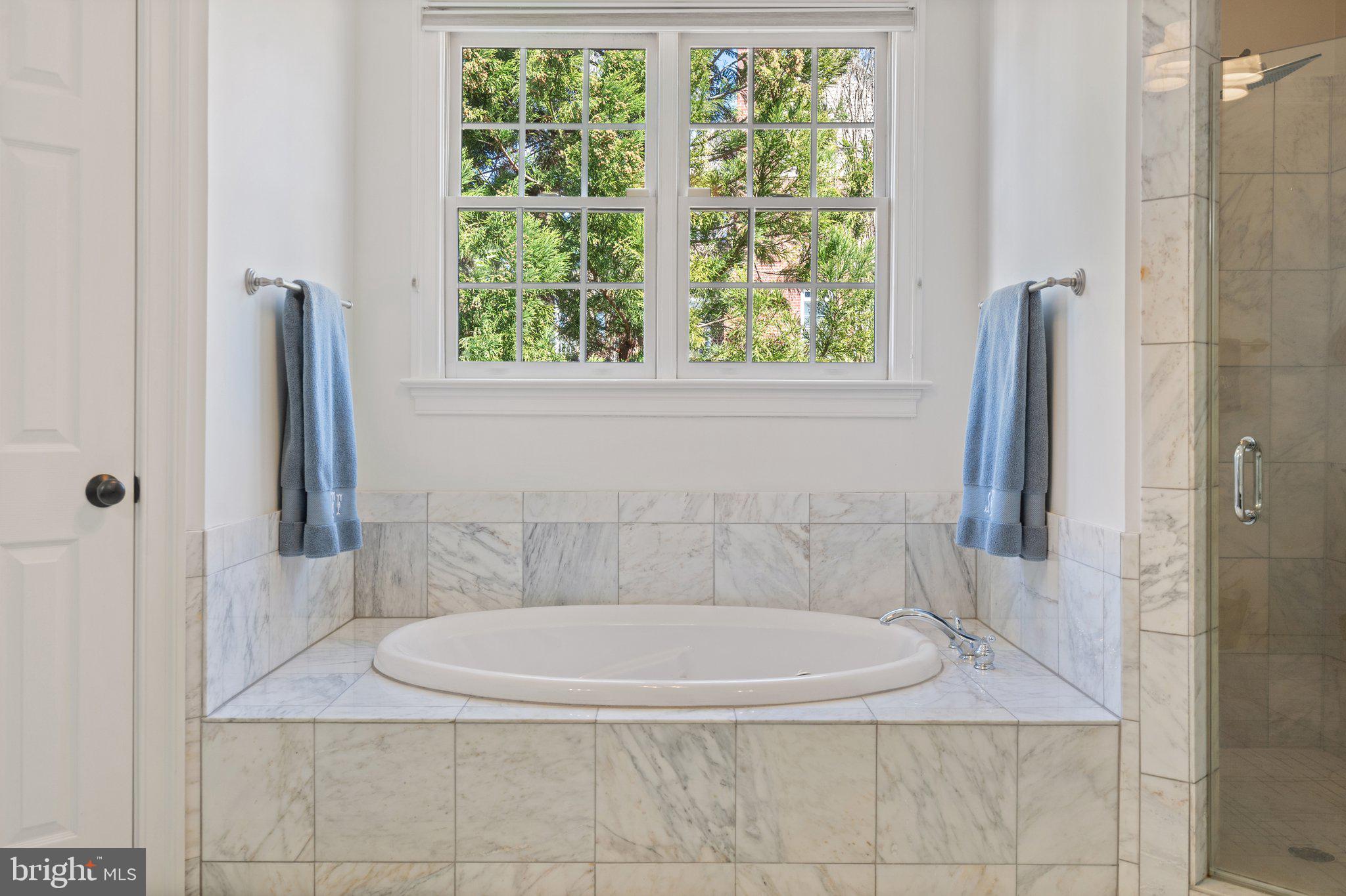 CLAIRMONT MANOR - Residential