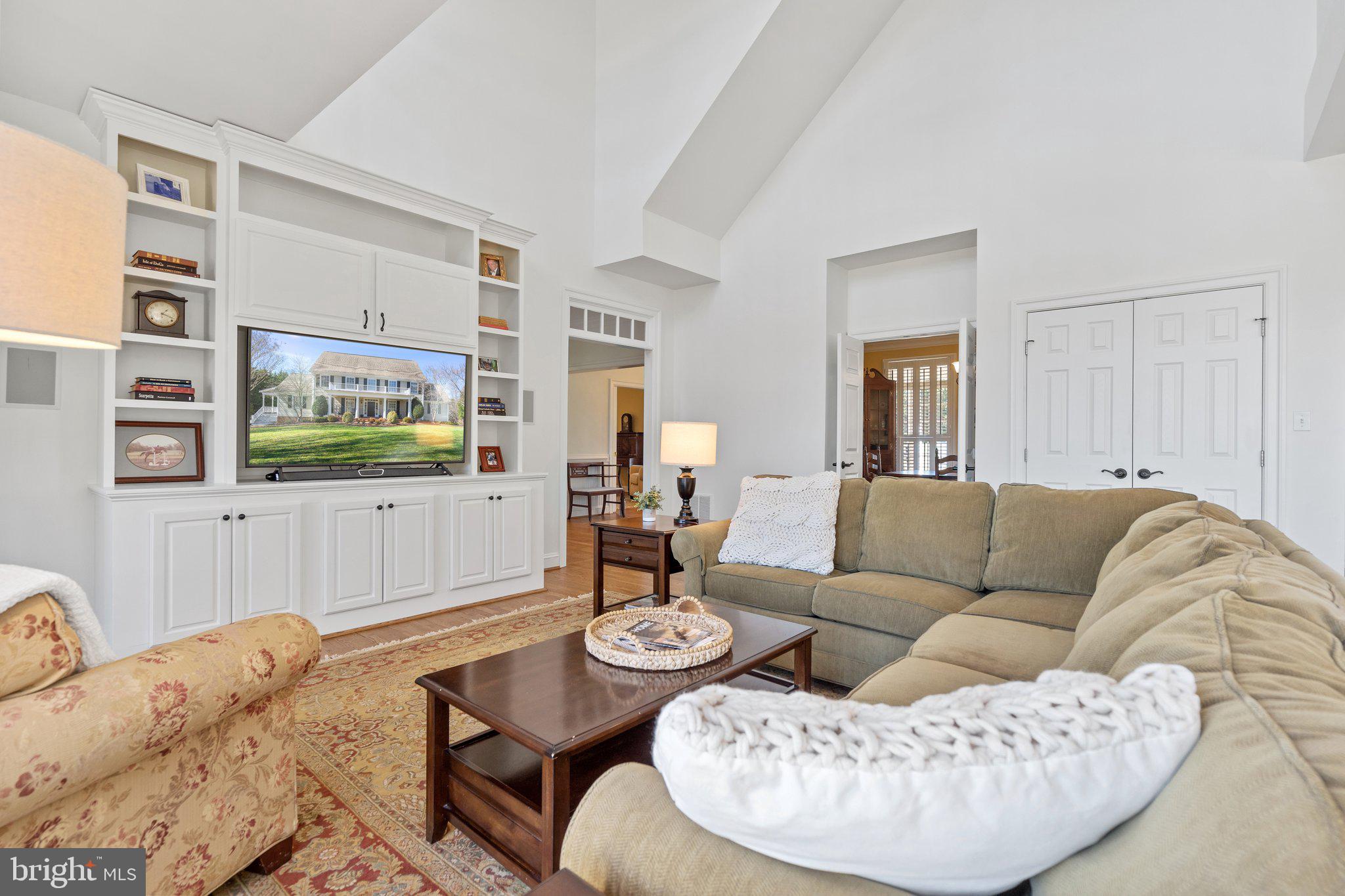 CLAIRMONT MANOR - Residential