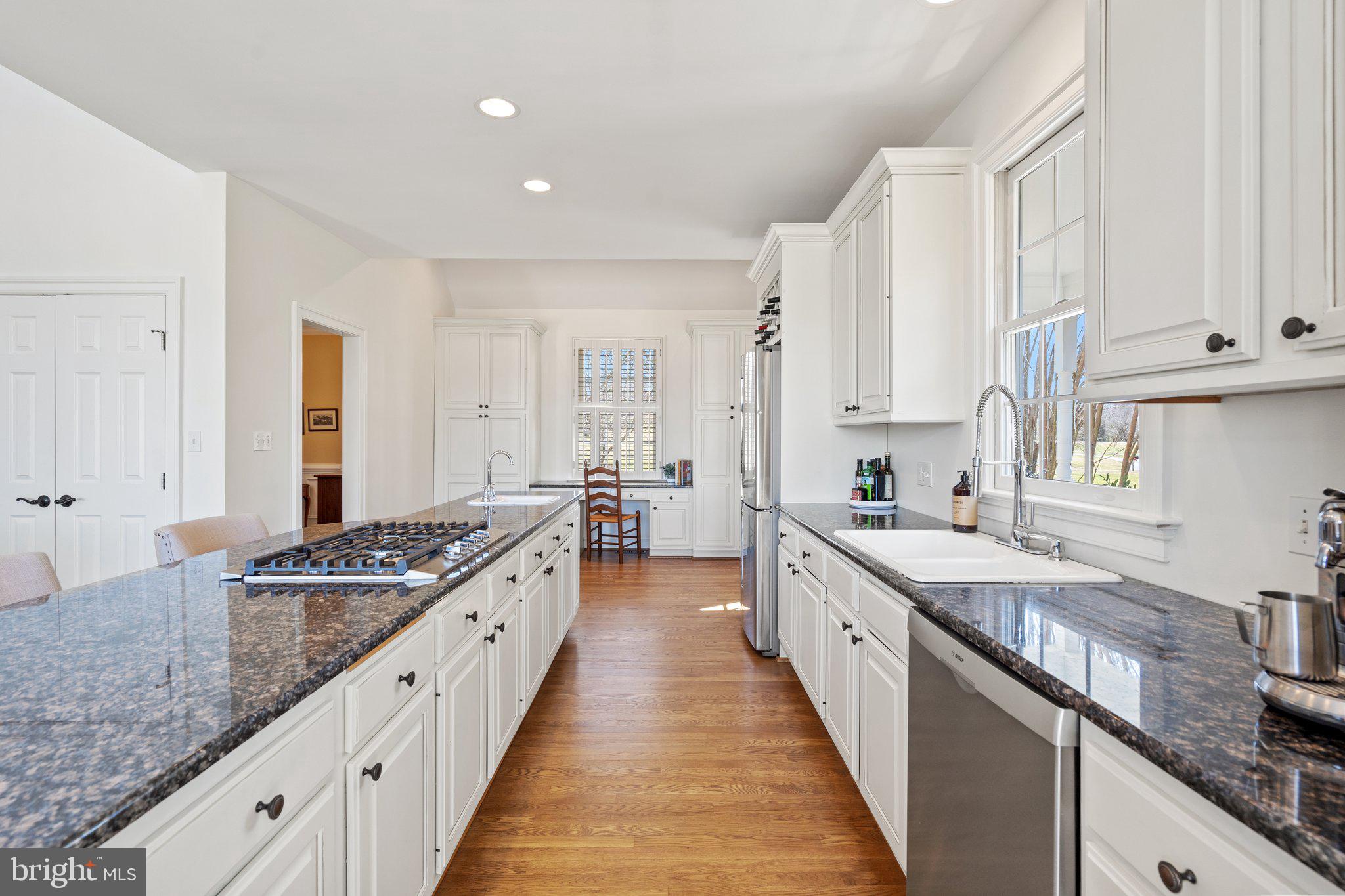 CLAIRMONT MANOR - Residential