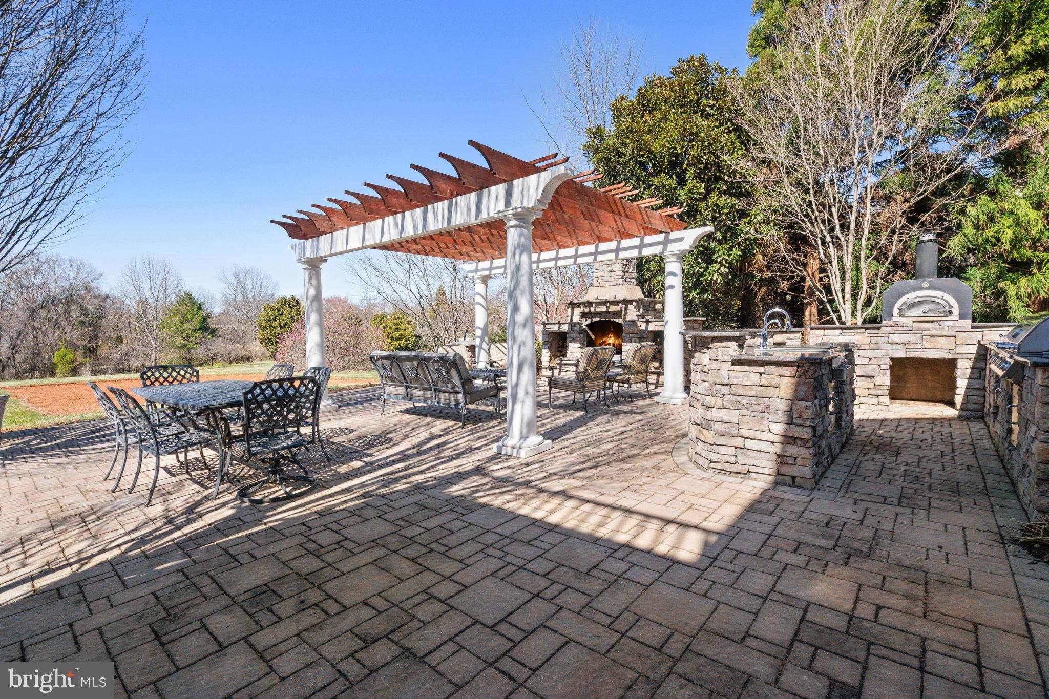 CLAIRMONT MANOR - Residential