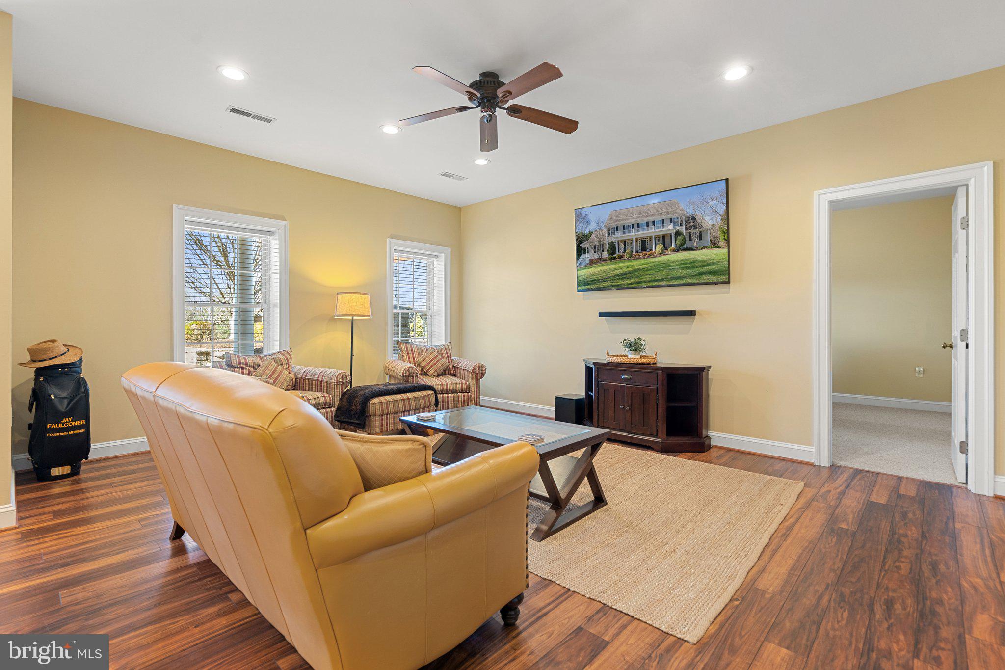 CLAIRMONT MANOR - Residential