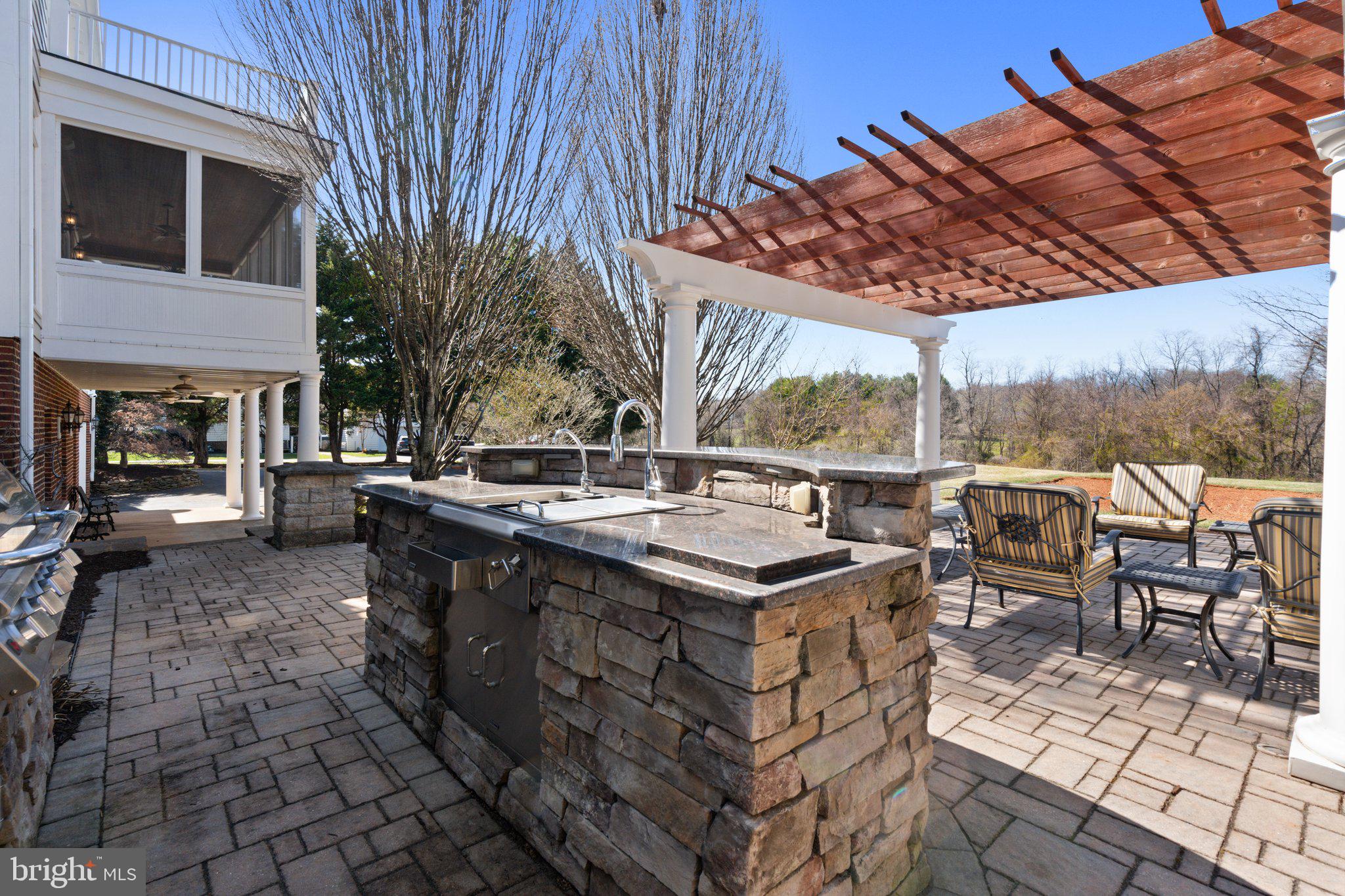 CLAIRMONT MANOR - Residential