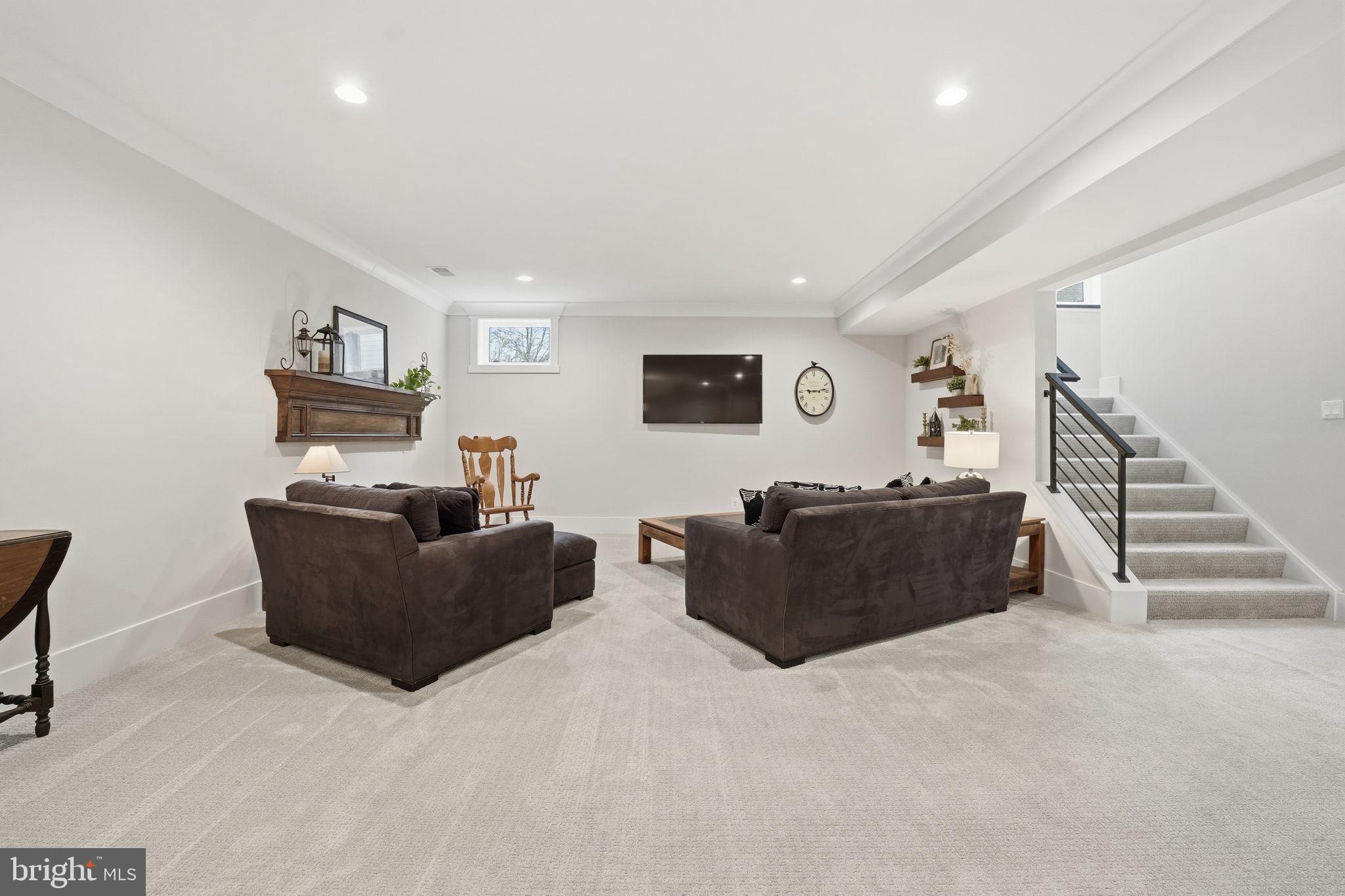 WINDOVER HEIGHTS - Residential