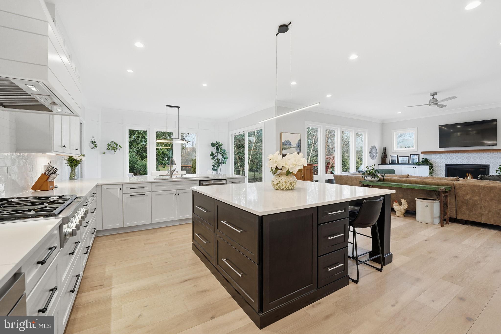 WINDOVER HEIGHTS - Residential