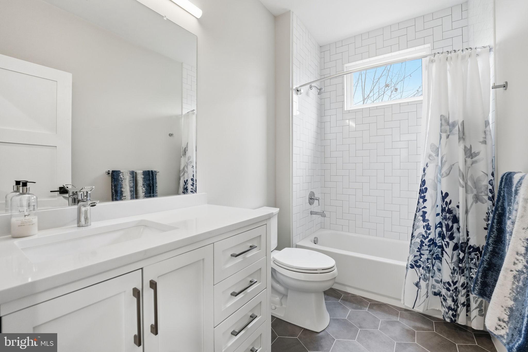 WINDOVER HEIGHTS - Residential