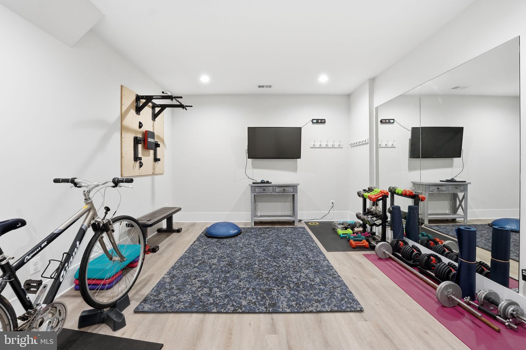 WINDOVER HEIGHTS - Residential