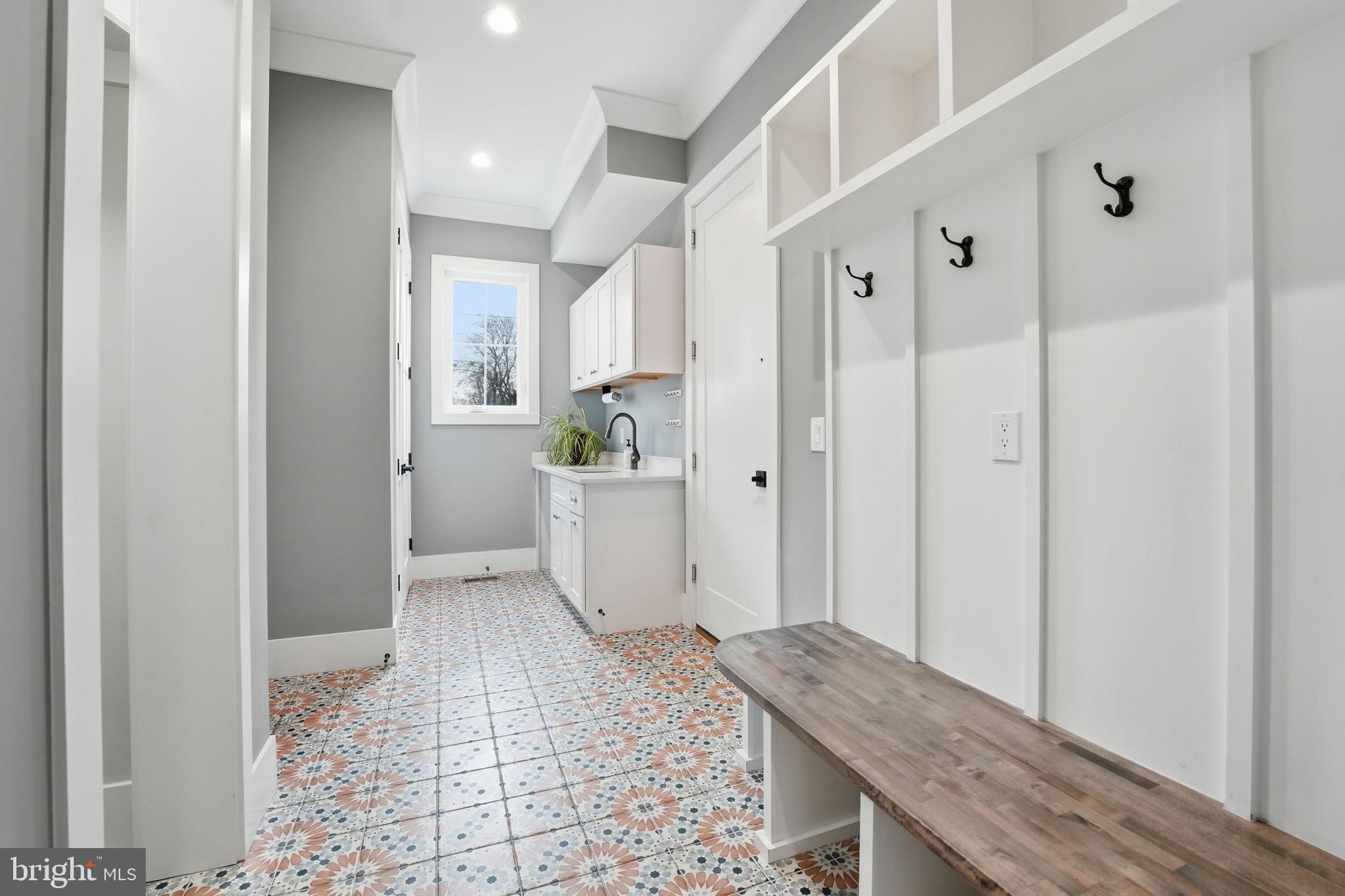 WINDOVER HEIGHTS - Residential