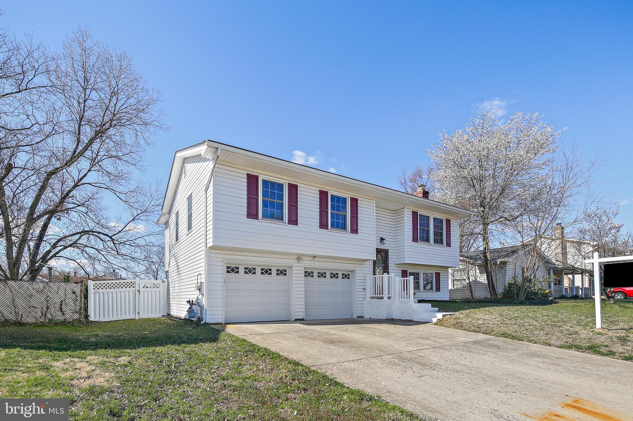 THE PROVINCES - Residential