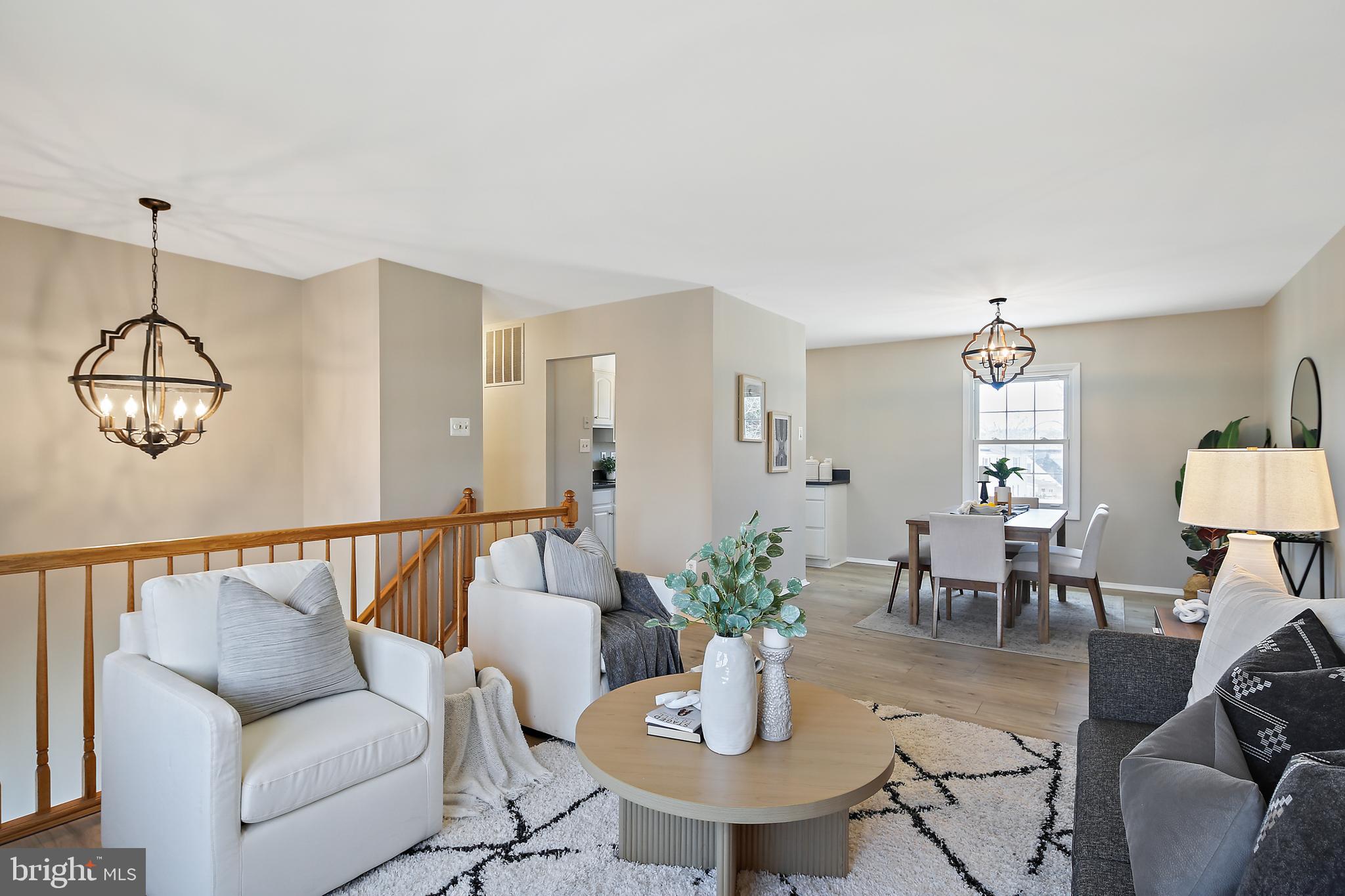 THE PROVINCES - Residential