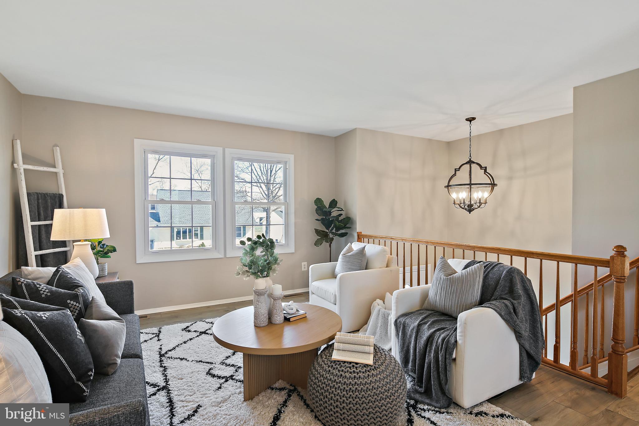 THE PROVINCES - Residential