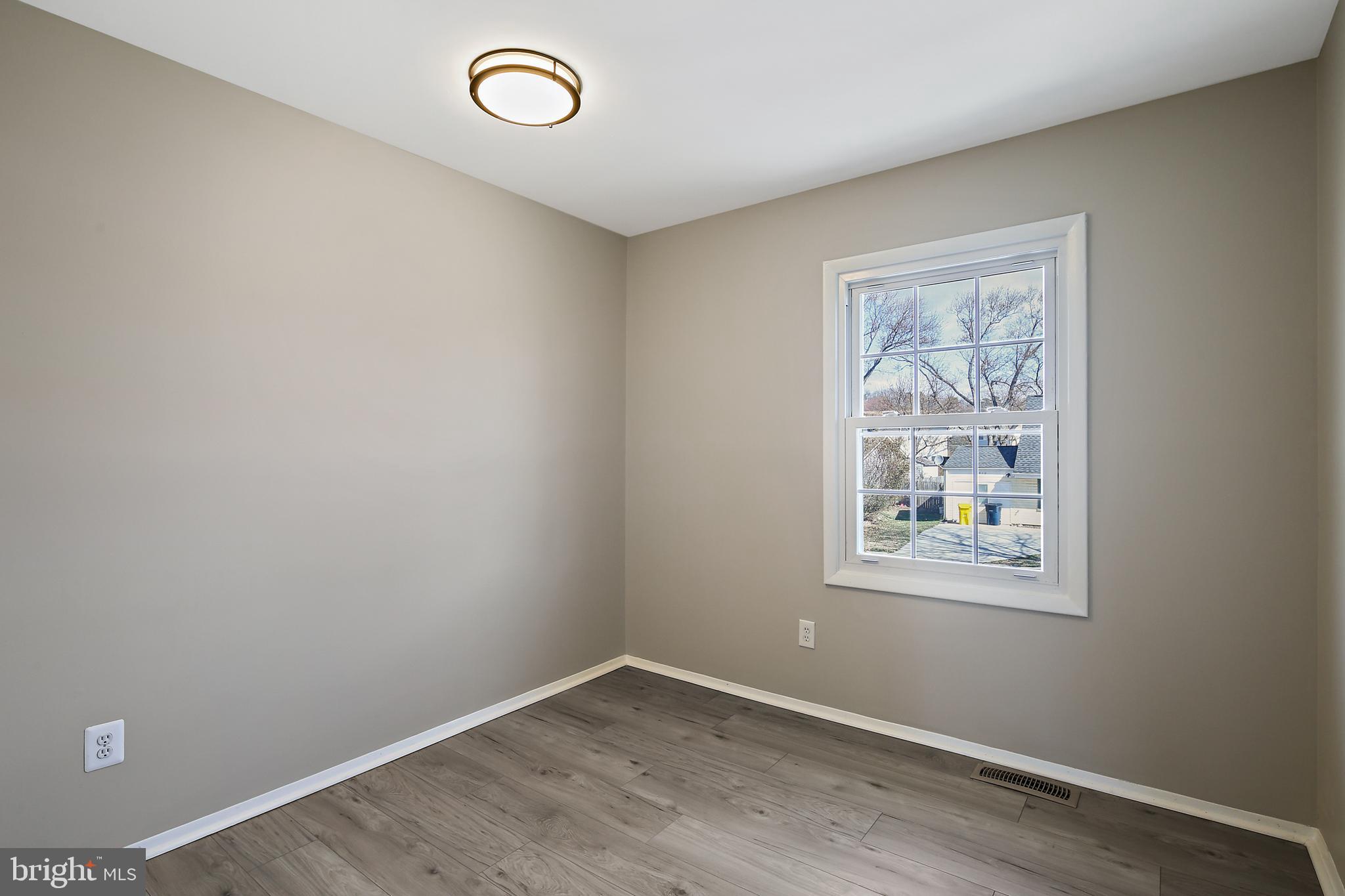 THE PROVINCES - Residential