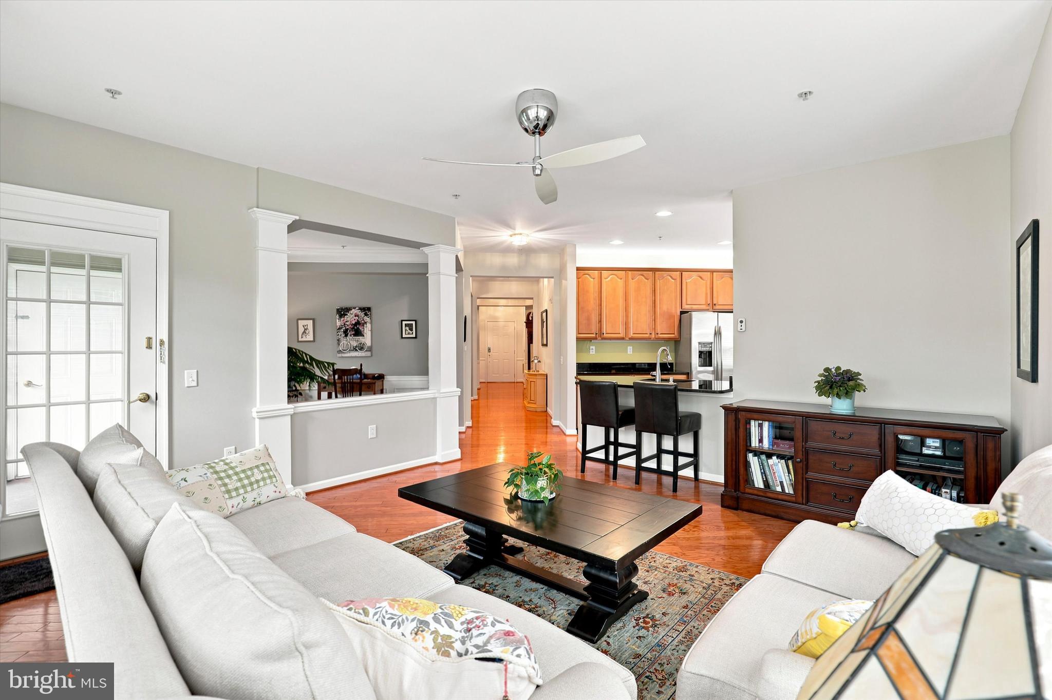 6107 LILAC COURT