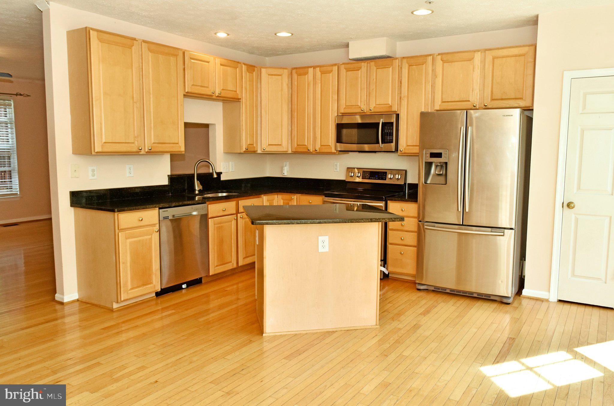 7005 CRADLEROCK FARM COURT