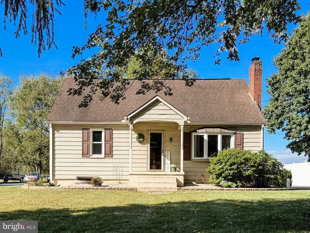 Photo of 236 Mcallister Church Rd, CARLISLE, PA 17015 (MLS # PACB2047556)