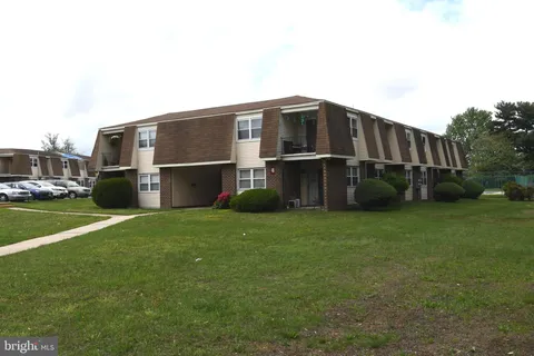 40 Florence Tollgate Place, Florence, NJ 08518 - MLS#: NJBL2086596