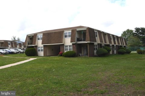40 FLORENCE TOLLGATE -3 FLORENCE NJ 08518