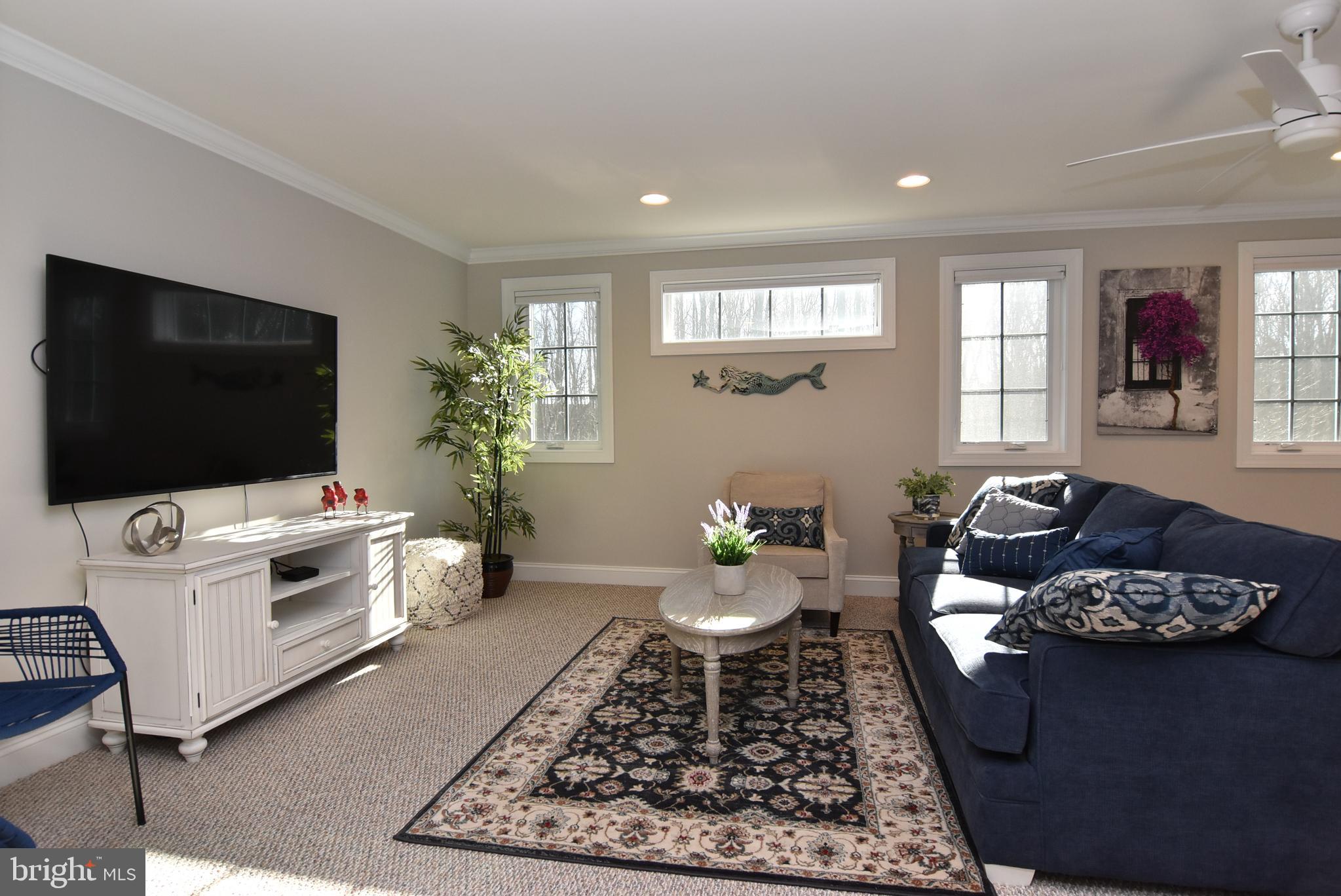 SAWGRASS AT WHITE OAK CREEK - Residential